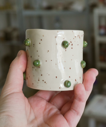 czarka w zielone kulki, nakrapiana